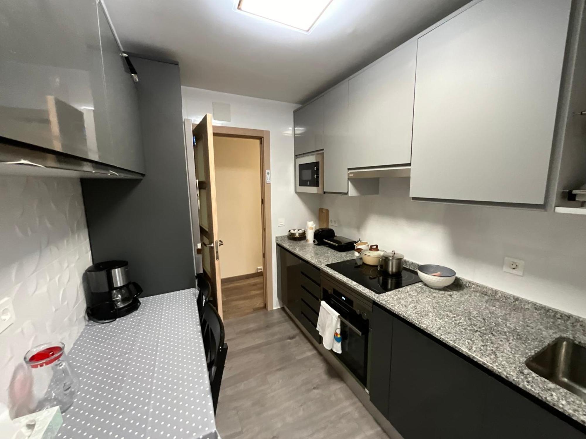 Piso Completo Centrico Y Habitaciones En El Casco Antiguo De Salamanca Exterior foto
